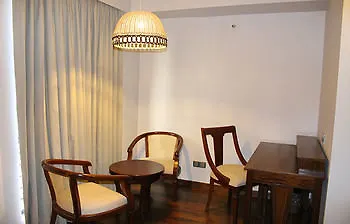 The Colonial Residence And Suites Дакка Бангладеш